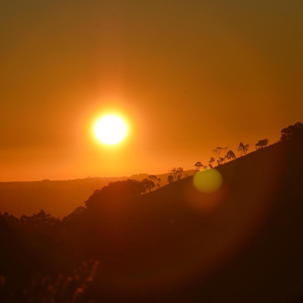 Por Do Sol Goncalves
